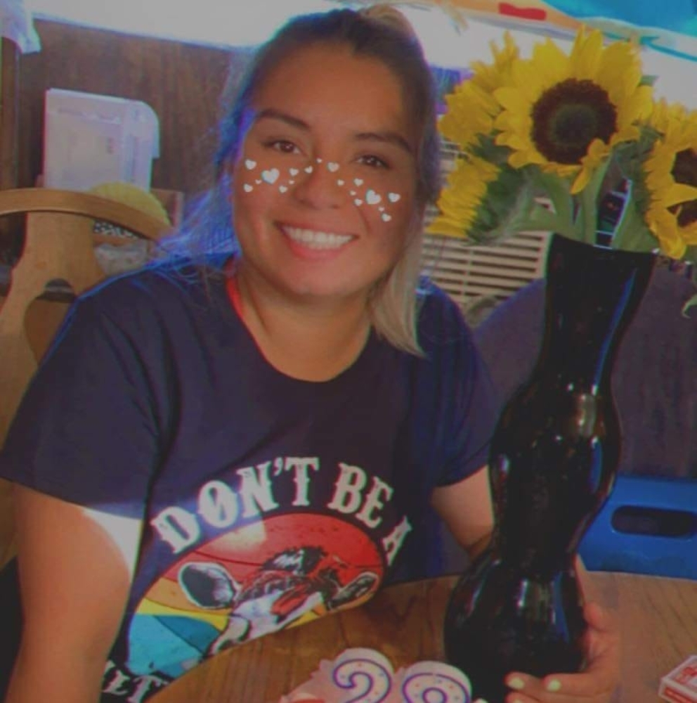 Meet your Posher, Daniela